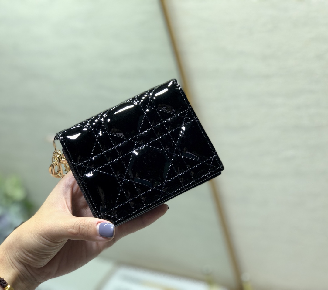 Bagsaaa D10r Coin Purse Patent Leather Black - 11x9cm