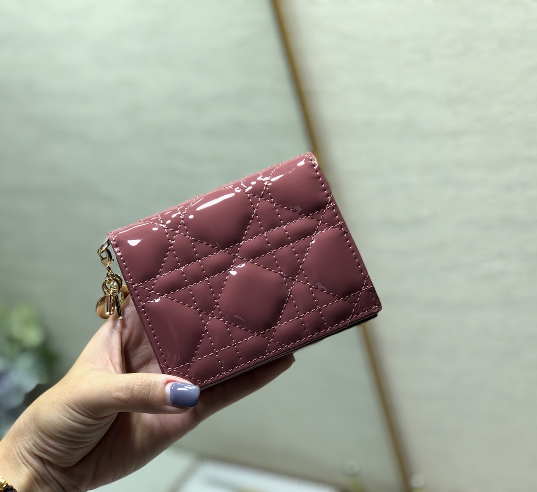 Bagsaaa D10r Coin Purse Patent Leather Pink - 11x9cm
