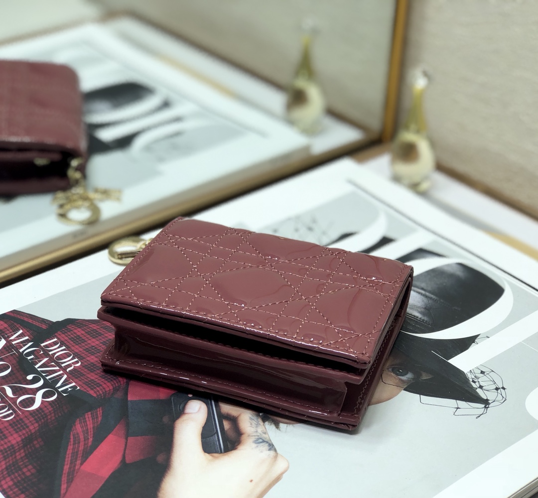 Bagsaaa D10r Coin Purse Patent Leather Pink - 11x9cm