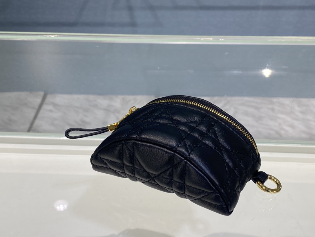 Bagsaaa D10r Caro Half Moon Coin Purse Black - 11.5cmx7cm x5cm