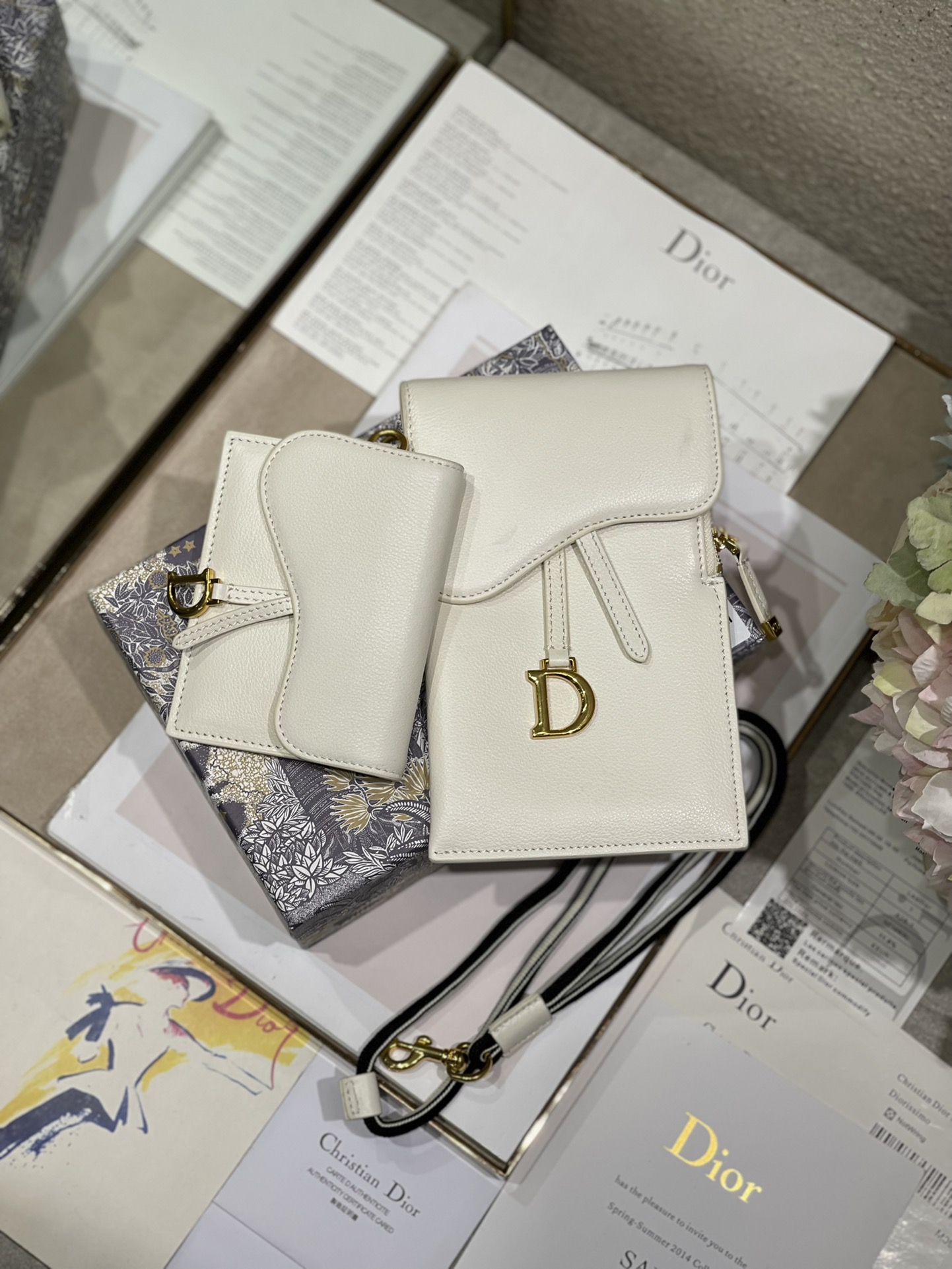 Bagsaaa D10r Saddle Multifunctional Pouch White - 18.5x12x7.5cm