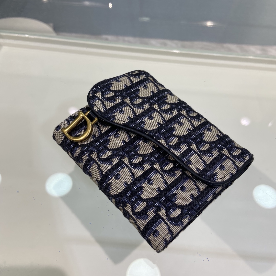 Bagsaaa D10r Saddle Oblique Wallet