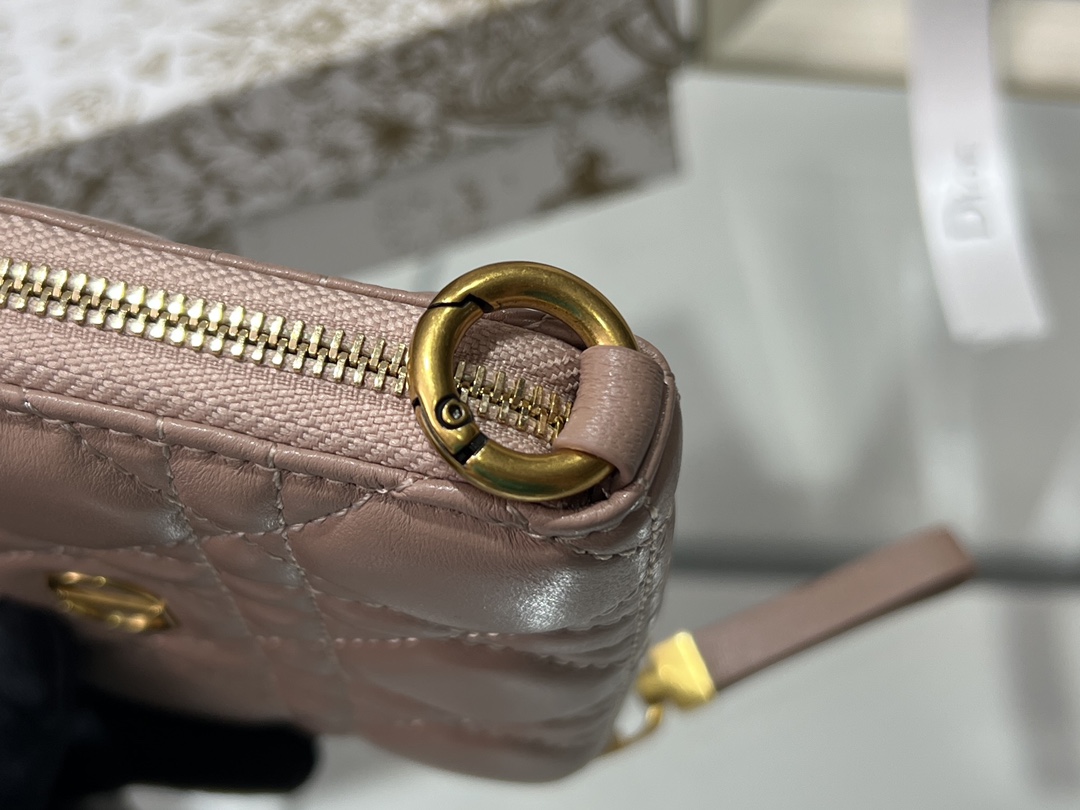Bagsaaa D10r Caro Coin Purse Pink - 9*11cm