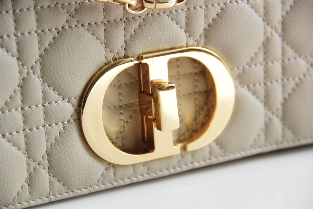 Bagsaaa D10r Meidum Caro Beige S*pple Cannage Calfskin - 28x17x9cm