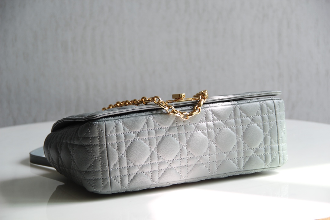 Bagsaaa D10r Meidum Caro S*pple Cannage Calfskin - 28x17x9cm