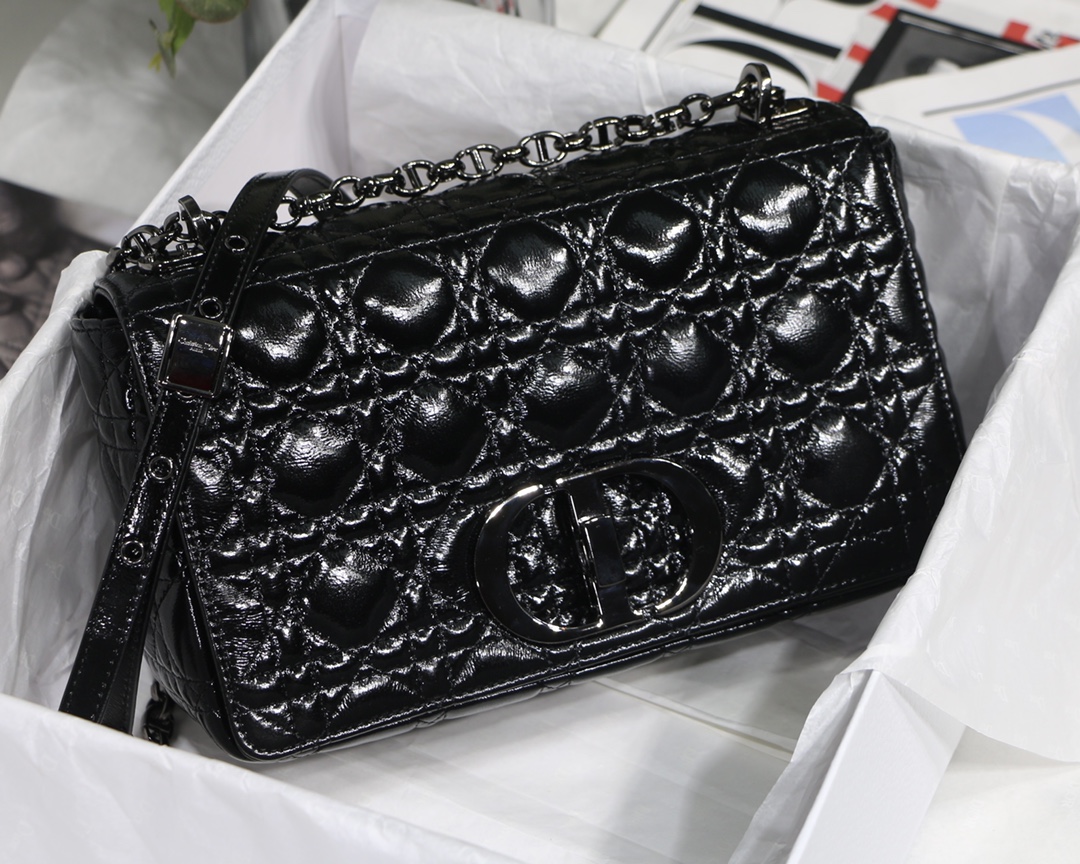 Bagsaaa D10r Medium Caro Black Cannage - 25.5 x 15.5 x 8 cm