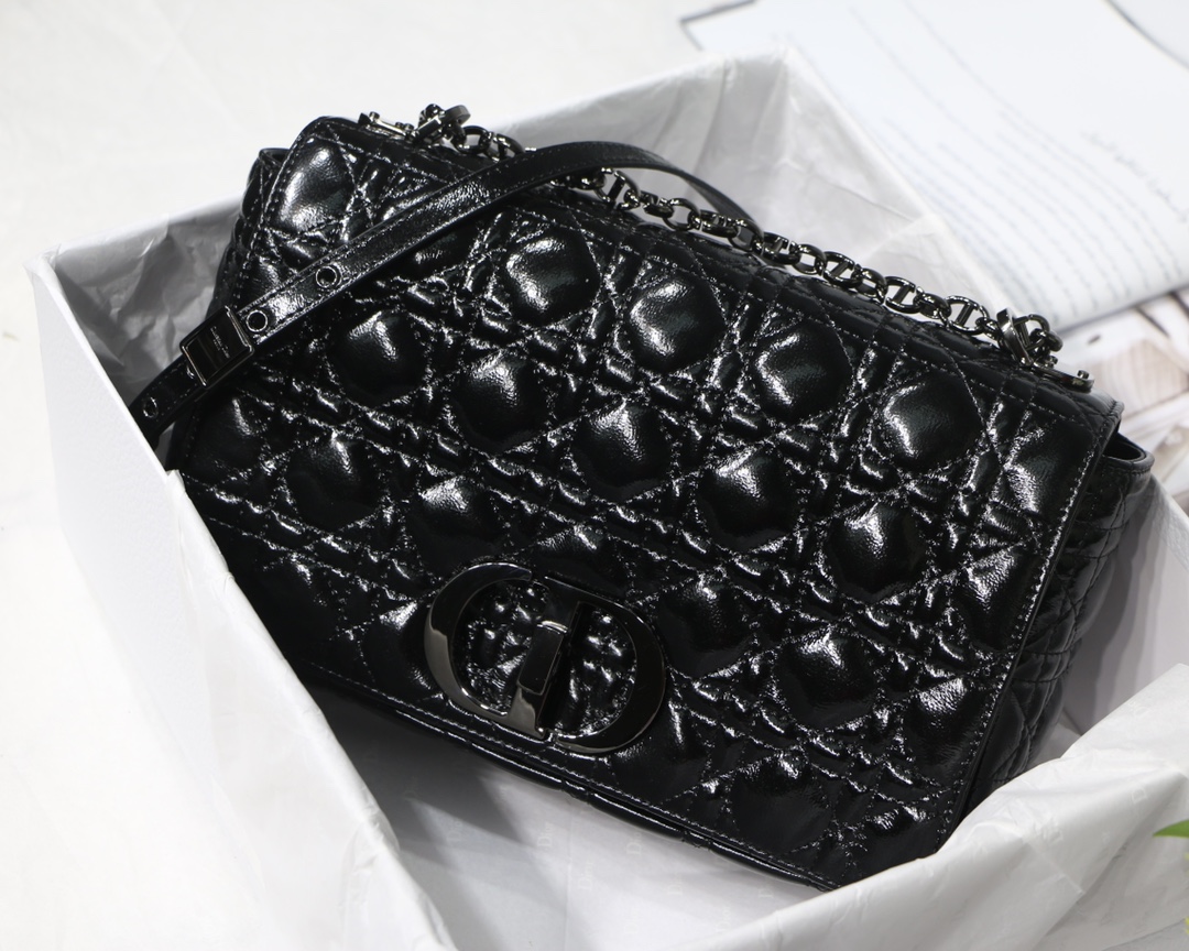 Bagsaaa D10r Large Caro Black Cannage - 28x17x9cm