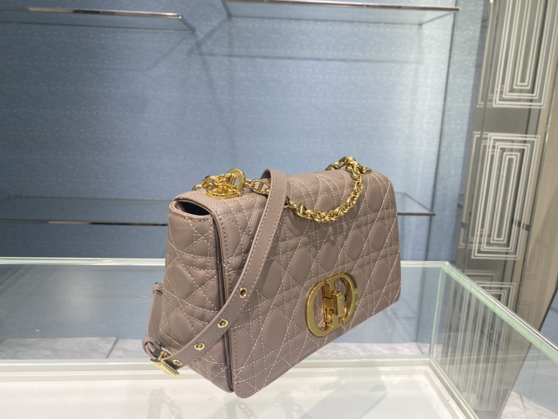 Bagsaaa D10r Medium Caro Taupe Cannage - 25.5 x 15.5 x 8 cm