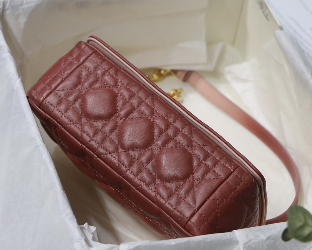Bagsaaa D10r Small Caro Pink - 20 x 12 x 7 cm