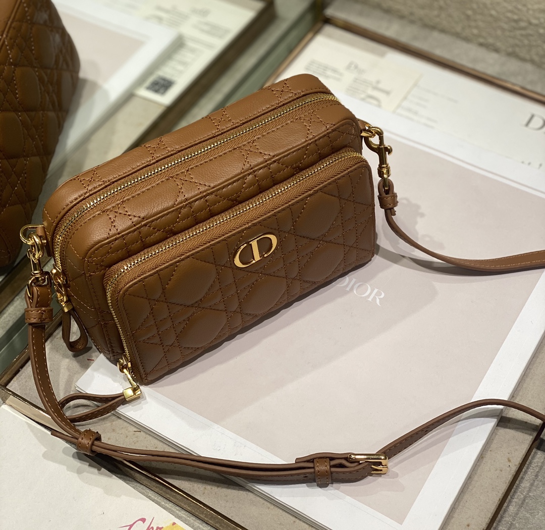 Bagsaaa D10r Carou Double Pouch Brown - 19×10.5×5cm