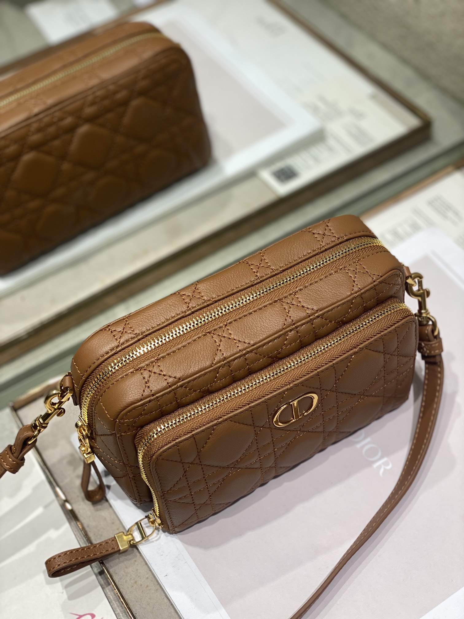 Bagsaaa D10r Carou Double Pouch Brown - 19×10.5×5cm