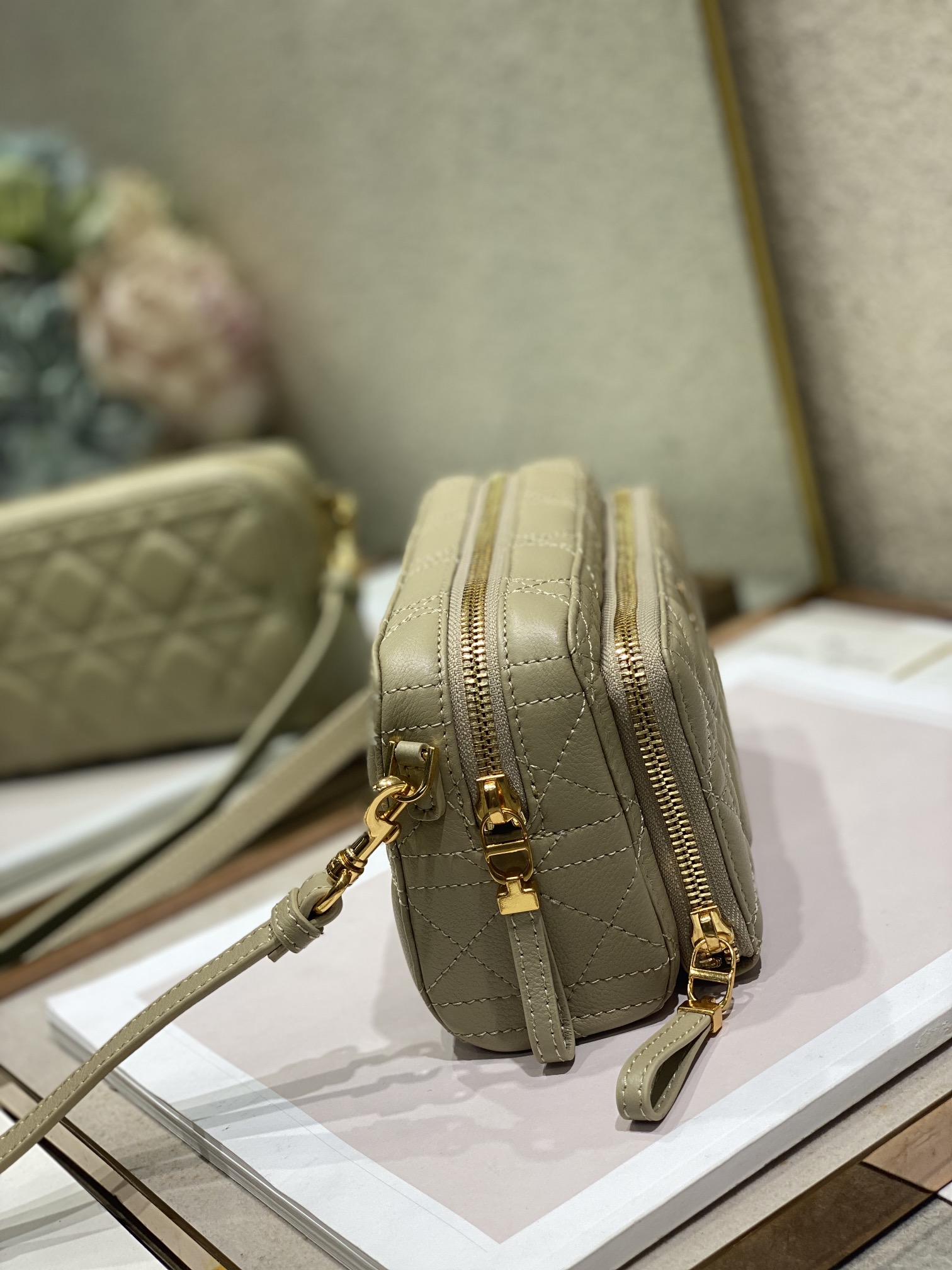 Bagsaaa D10r Carou Double Pouch Beige - 19×10.5×5cm