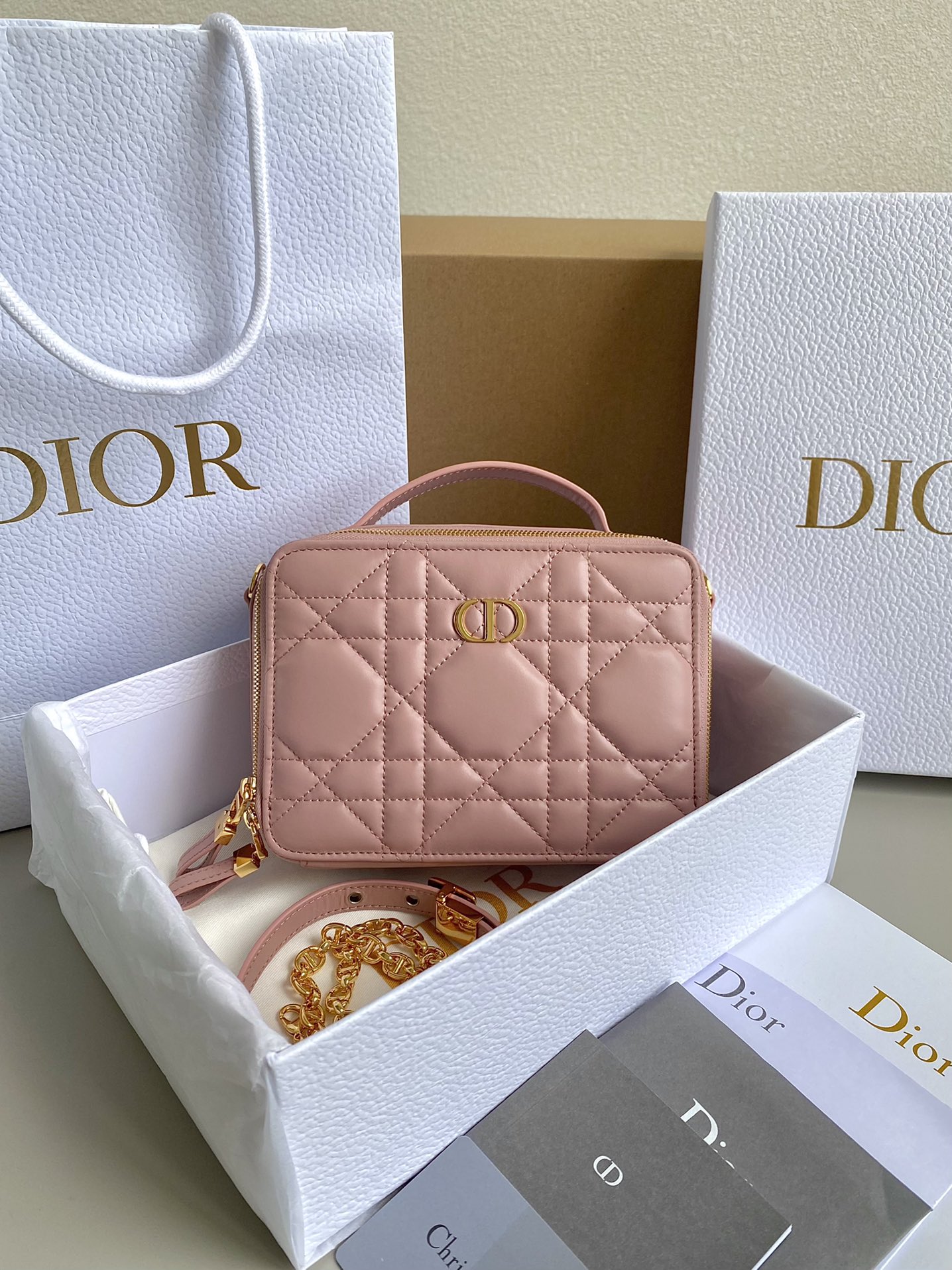 Bagsaaa D10r 30 Montaigne Box Bag Pink - 18×13×5cm