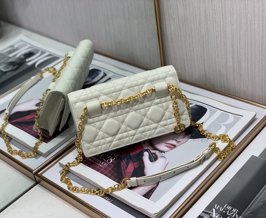 D10r Caro Woc Bag White