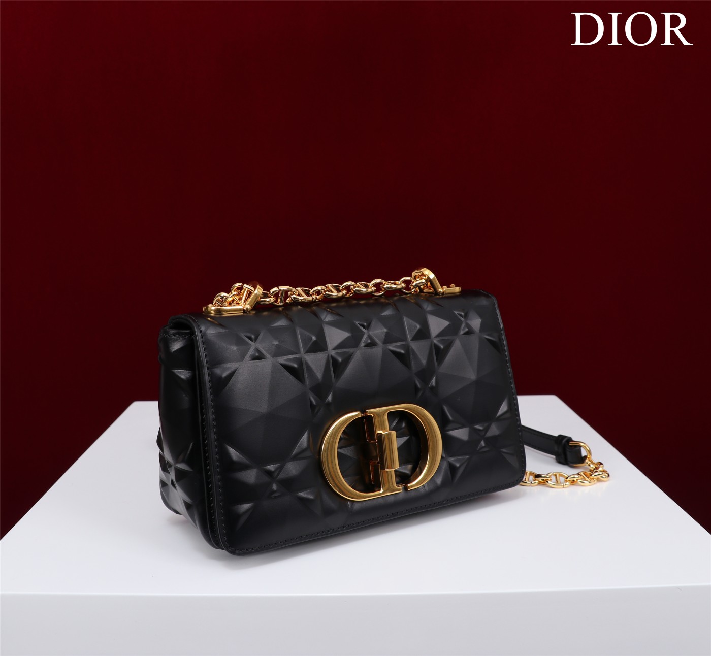 Bagsaaa D10r Caro Small Shoulder Bag Black With Gold Hardware - 20×12×7cm