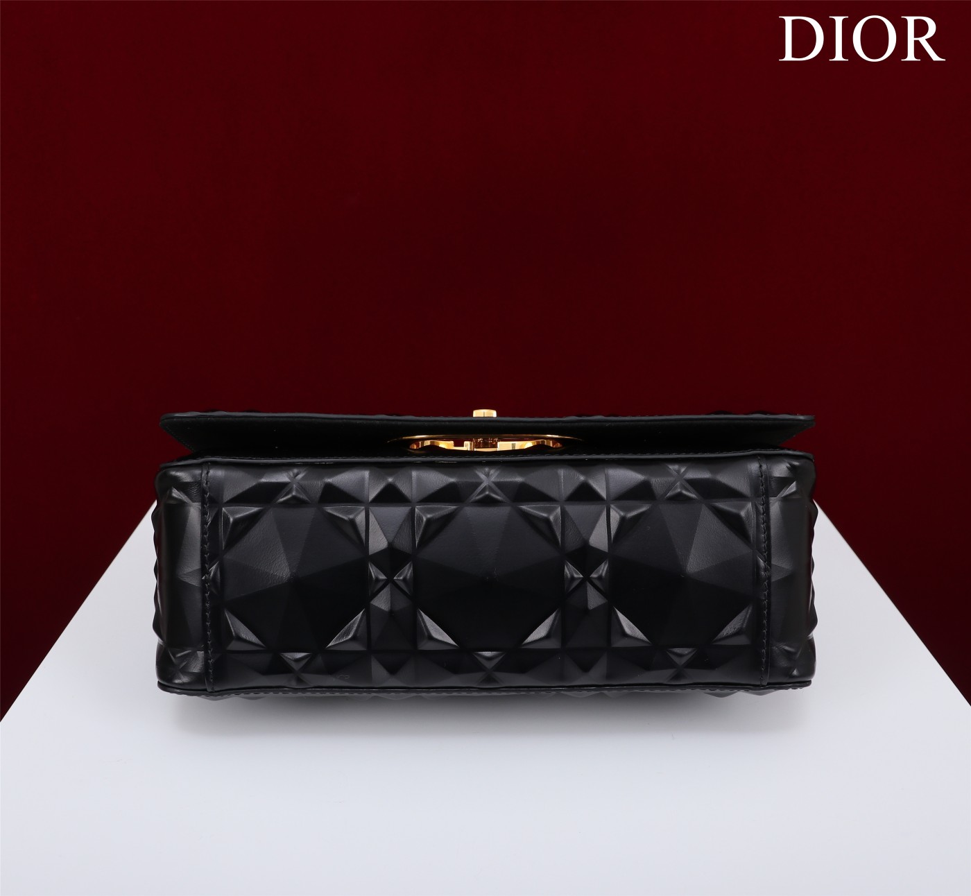 Bagsaaa D10r Caro Medium Shoulder Bag Black With Gold Hardware - 25×15×8cm