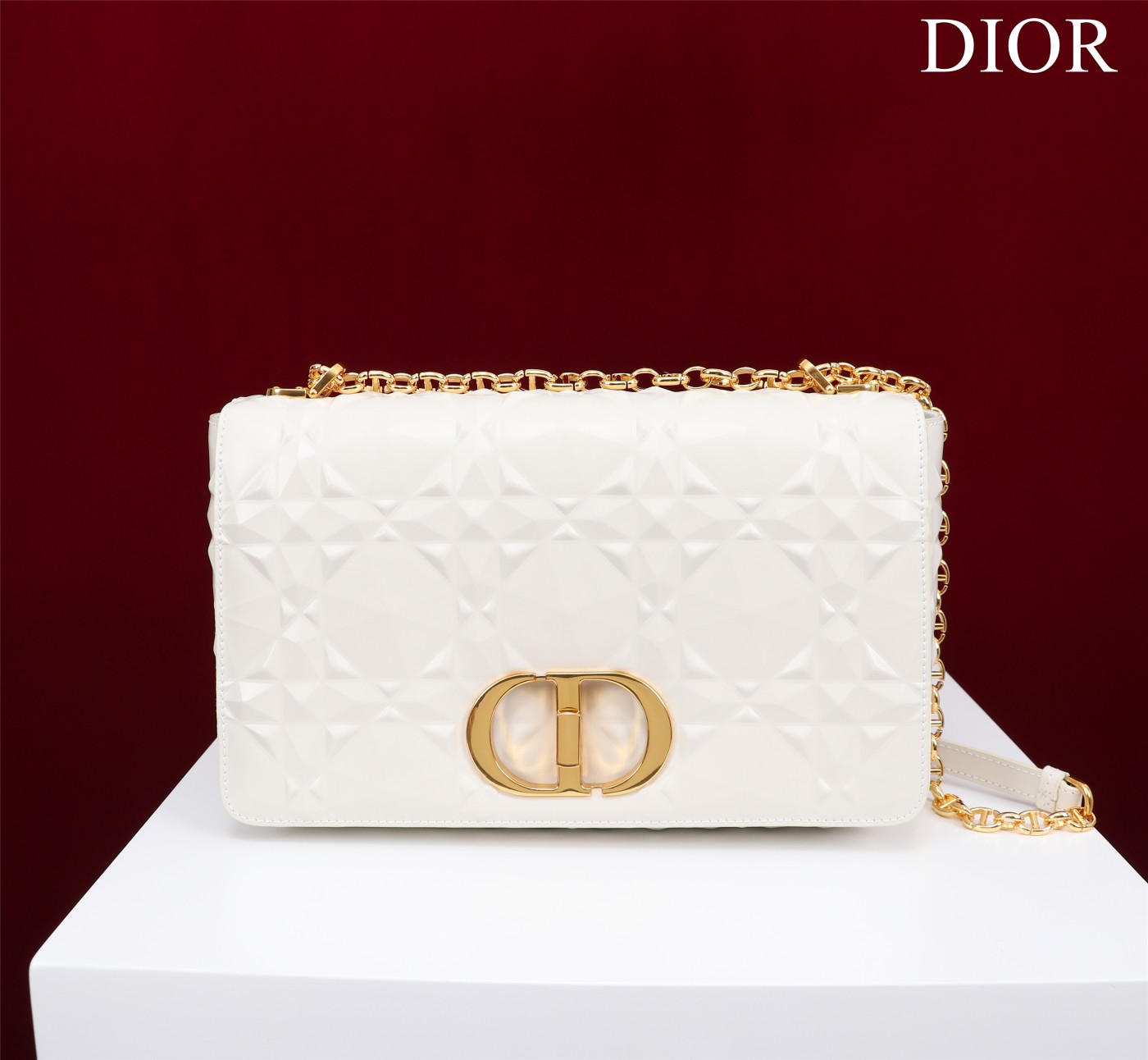 Bagsaaa D10r Caro Large Shoulder Bag White with gold hardware - 28x17x9cm
