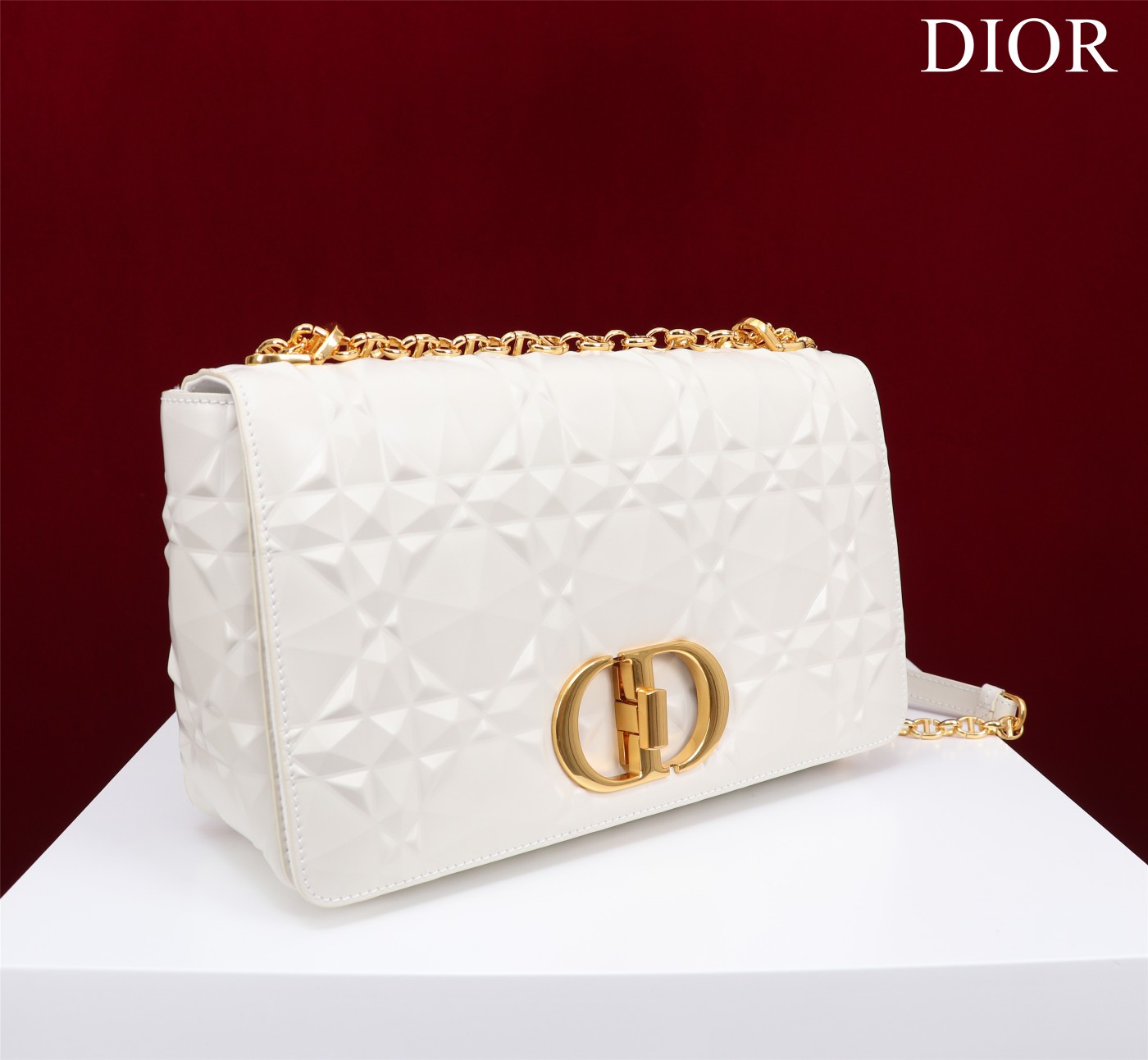 Bagsaaa D10r Caro Large Shoulder Bag White with gold hardware - 28x17x9cm