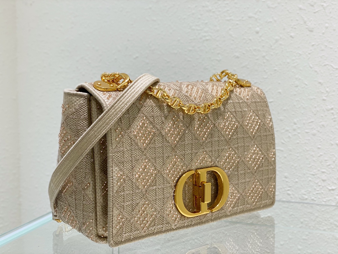 Bagsaaa D10r Caro Medium Cannage Beige Bag - 25.5*15.5*8cm