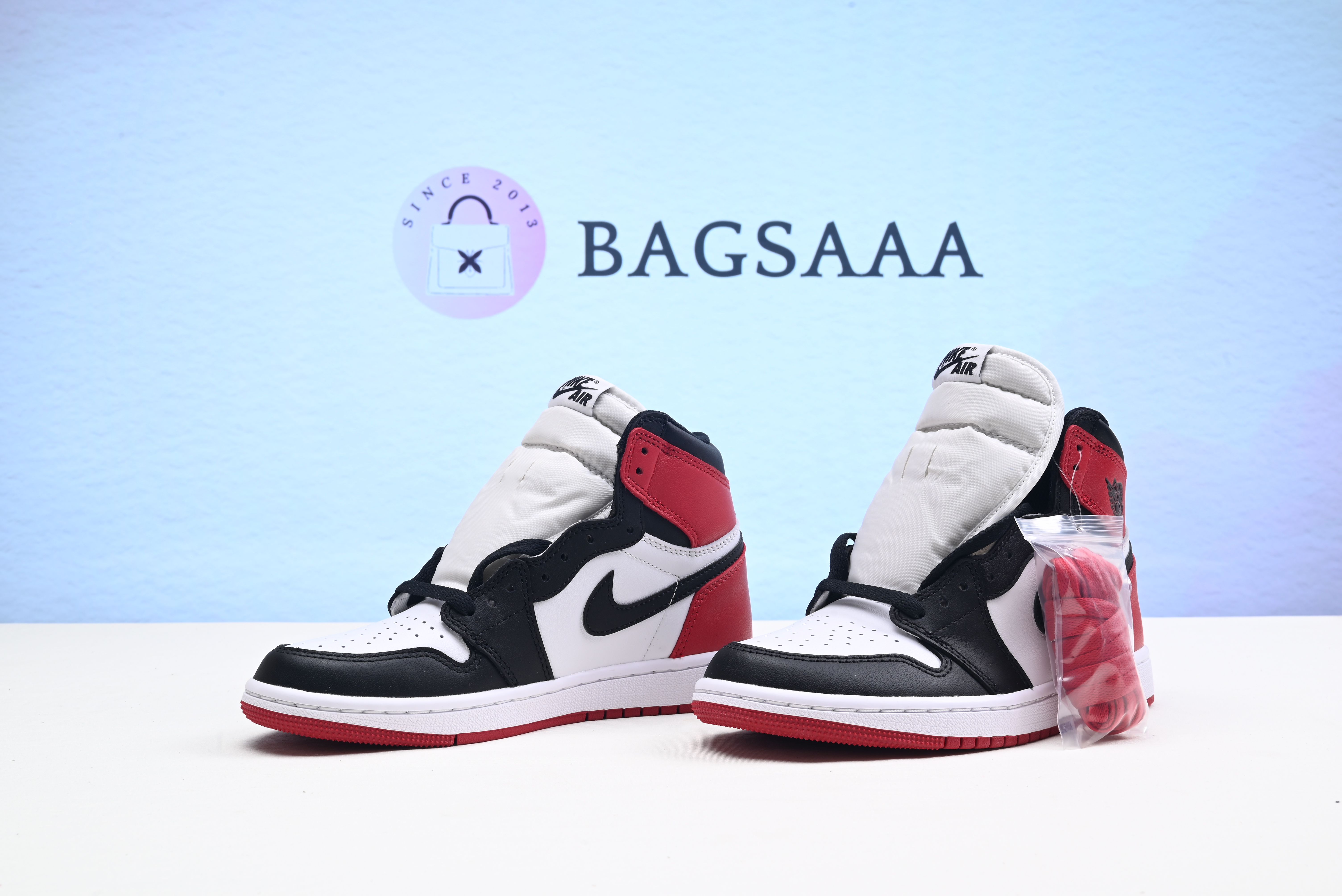 Nike Air Jordan 1 High Og Retro Black Toe