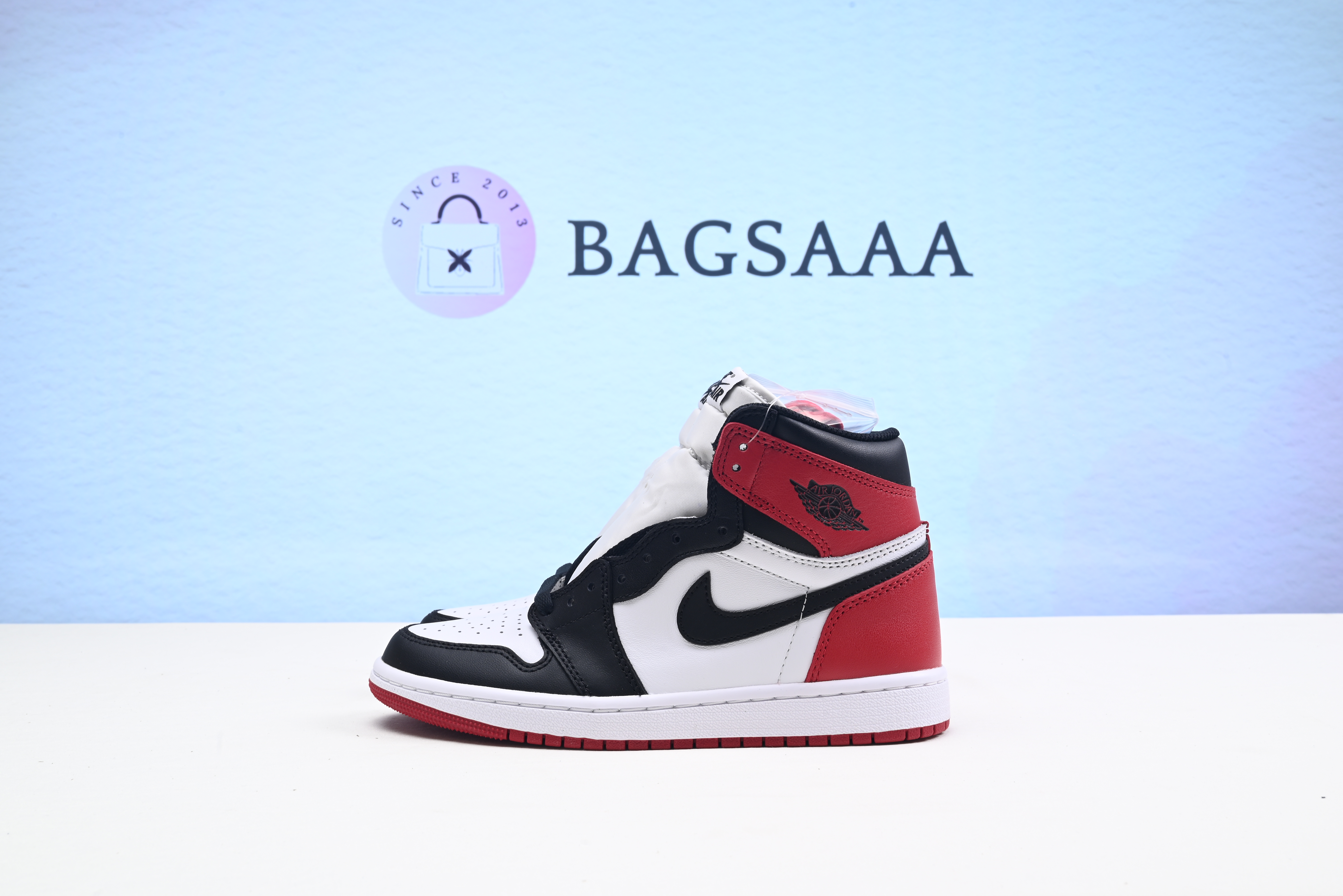 Nike Air Jordan 1 High Og Retro Black Toe