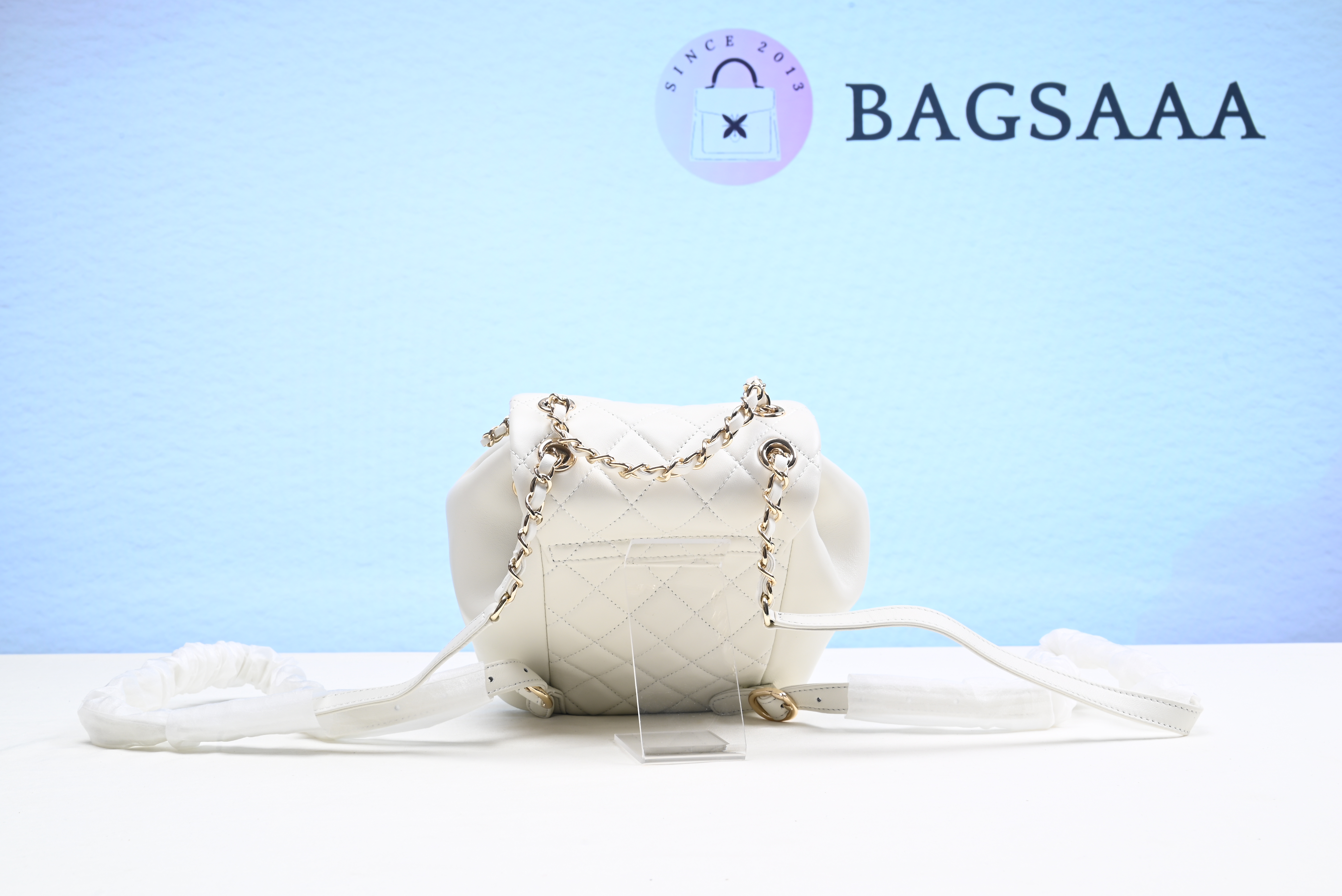 Bagsaaa Ch**el Duma Backpack White Lambskin - 18x18x12cm