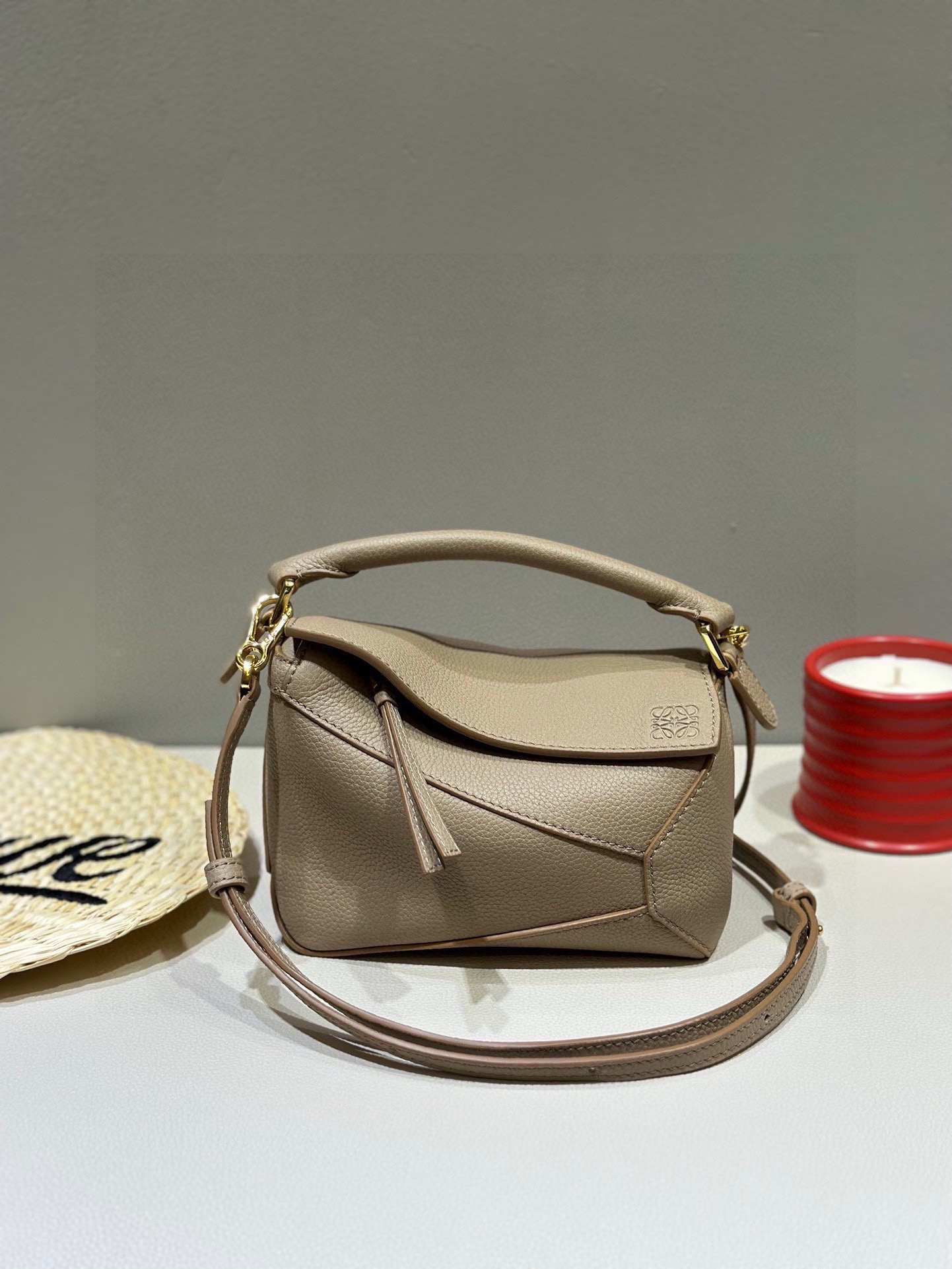 Bagsaaa L0ew* Small Puzzle Bag Sand Color - 18x8x12cm