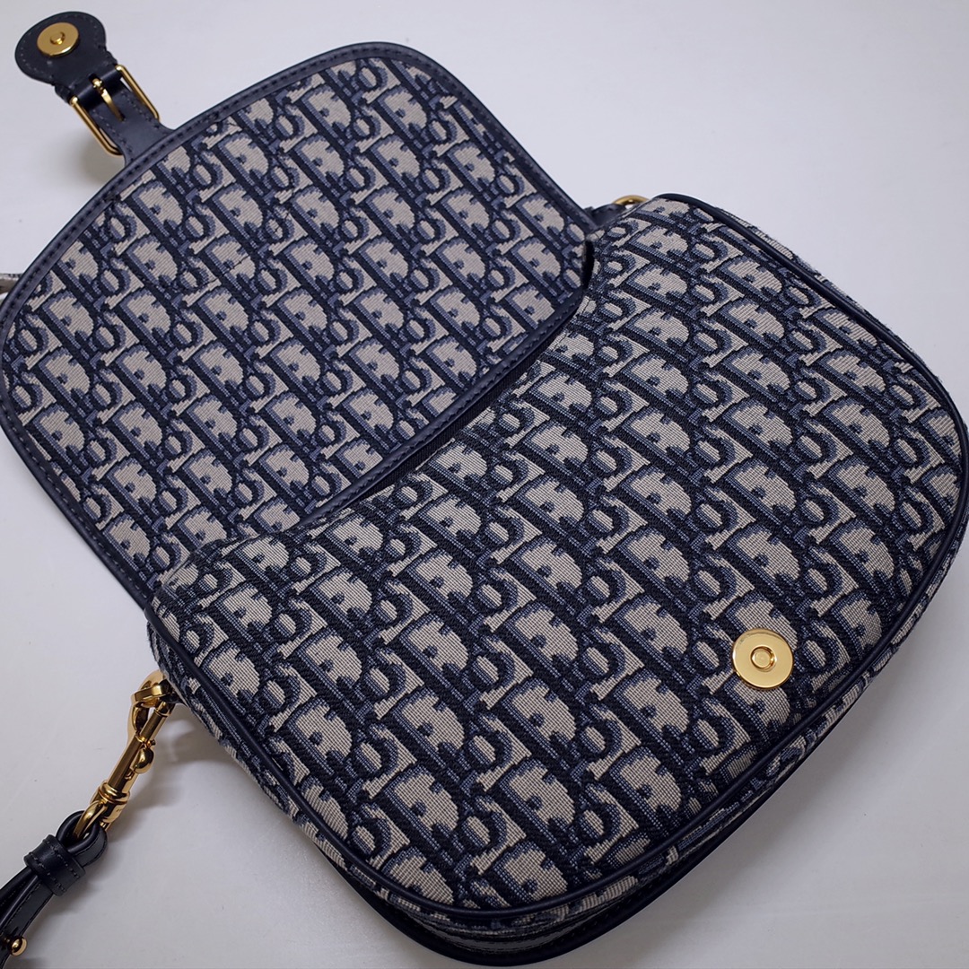 Bagsaaa D10r CD Bobby Large Oblique Blue - 27x19.5x8cm