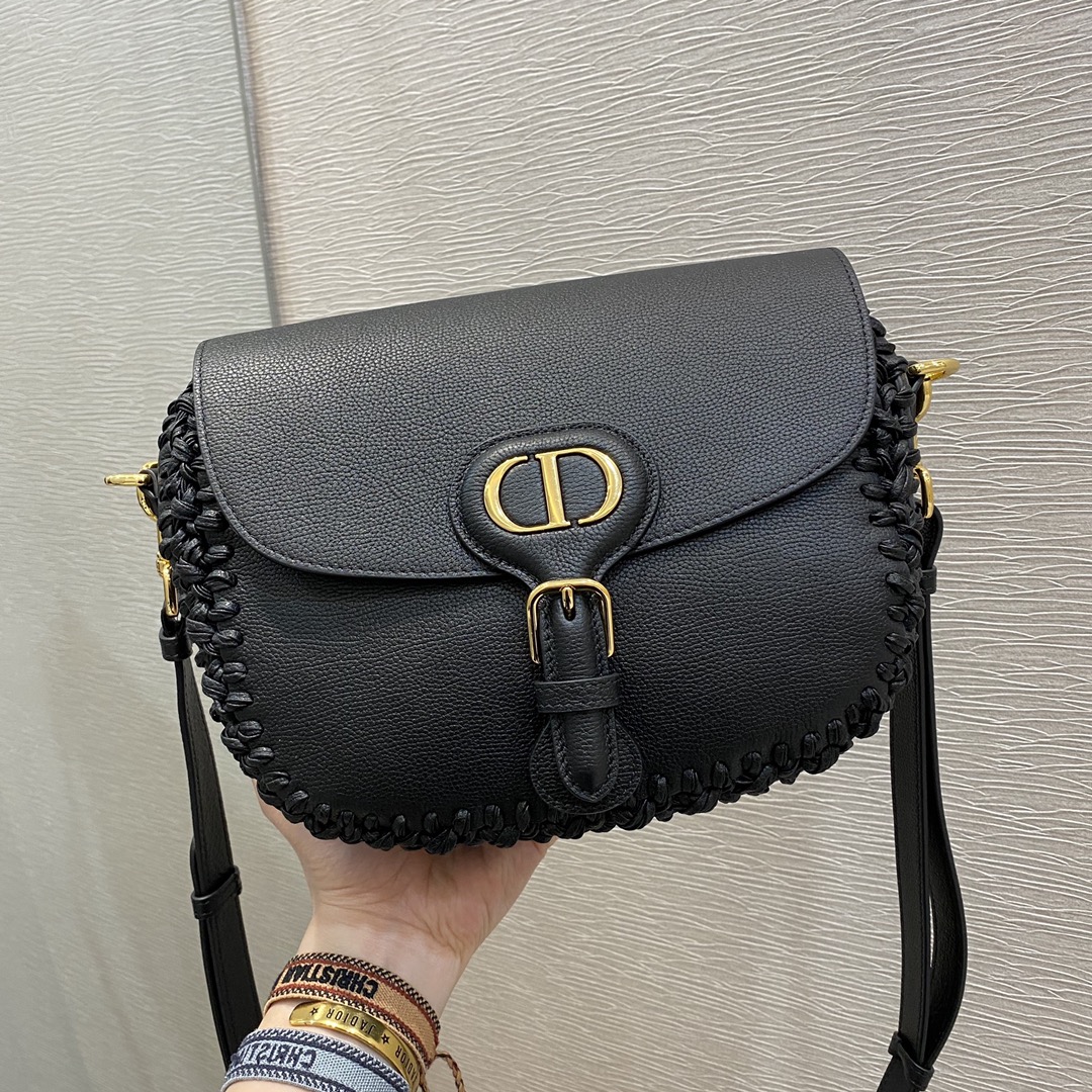 Bagsaaa D10r CD Meidum Bobby Grained Calfskin Leather with Whipstitched Seams black