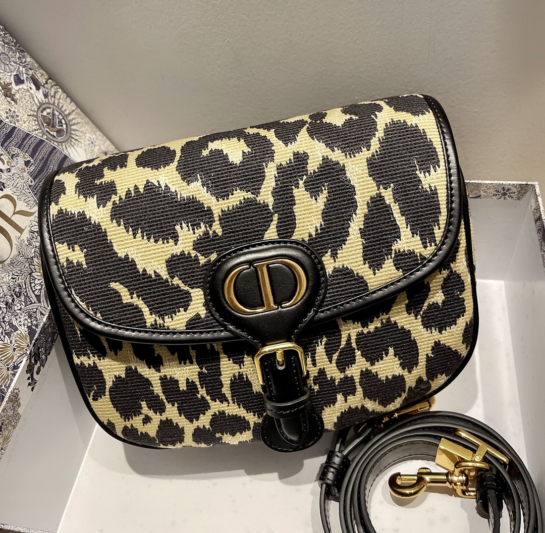Bagsaaa D10r Medium Bobby Leopard Leather