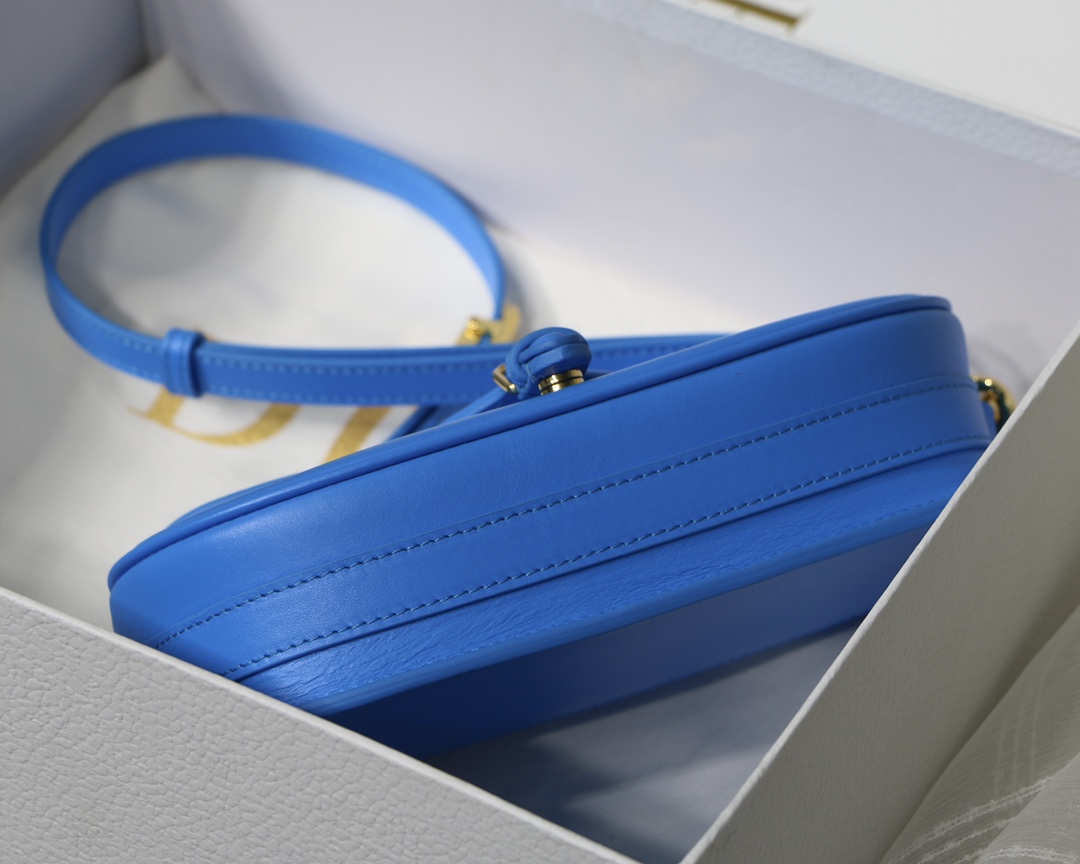 Bagsaaa D10r Bobby East-West Bag Blue - 21 x 12 x 5.1 cm