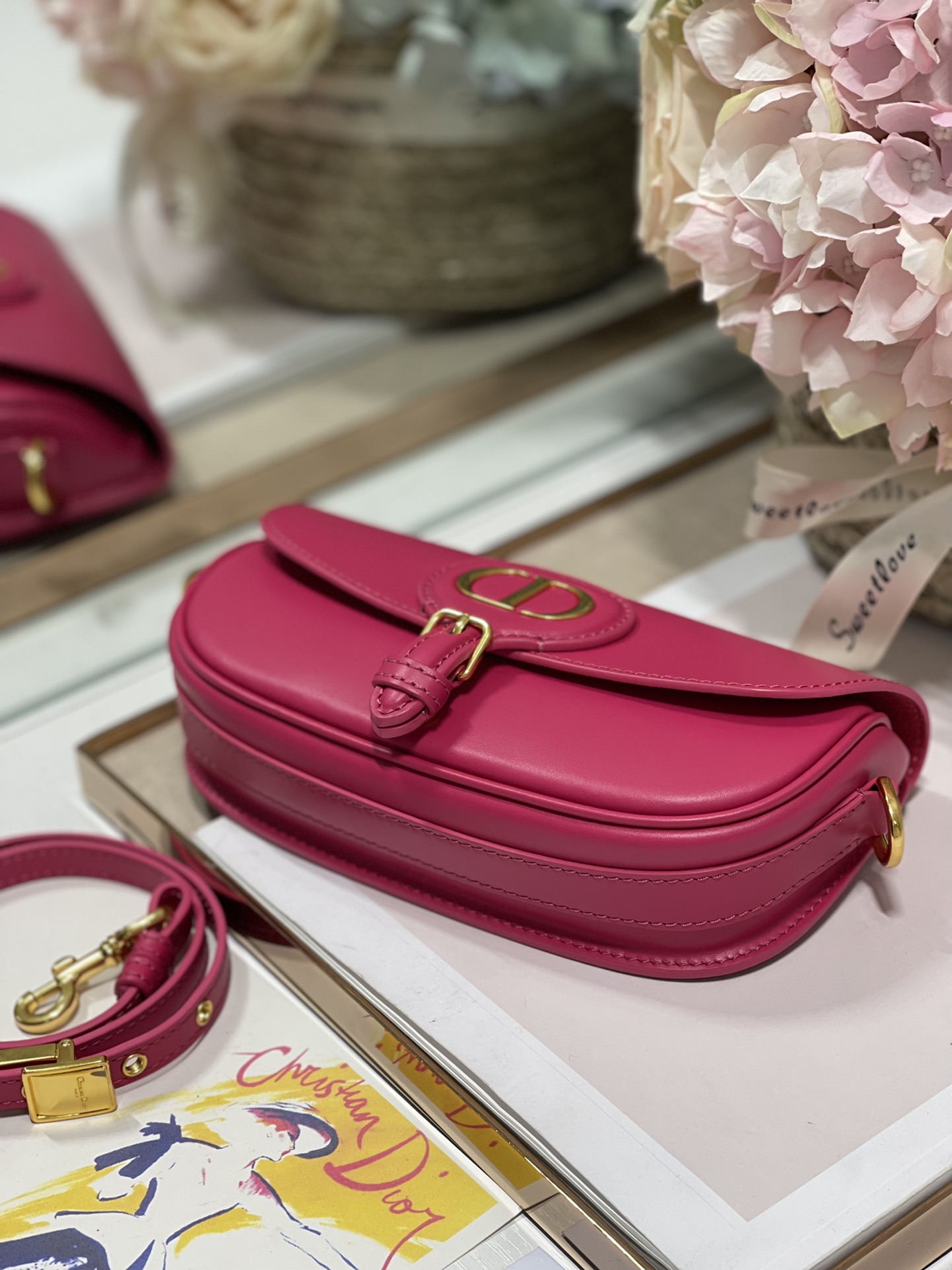 Bagsaaa D10r Bobby East-West Bag Hot Pink - 21 x 12 x 5.1 cm