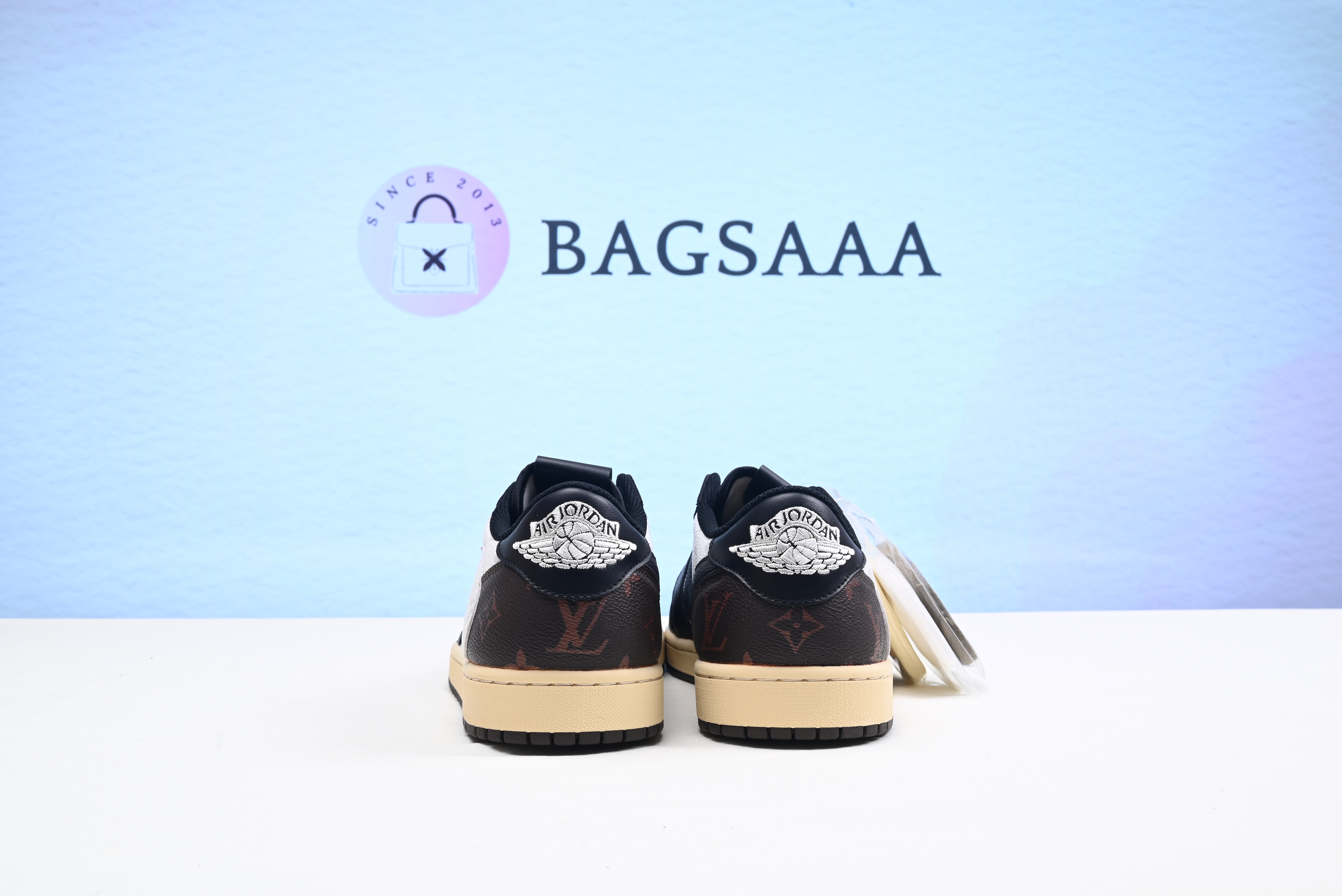 Bagsaaa Nike x LV Air Jordan1 Low Black and White