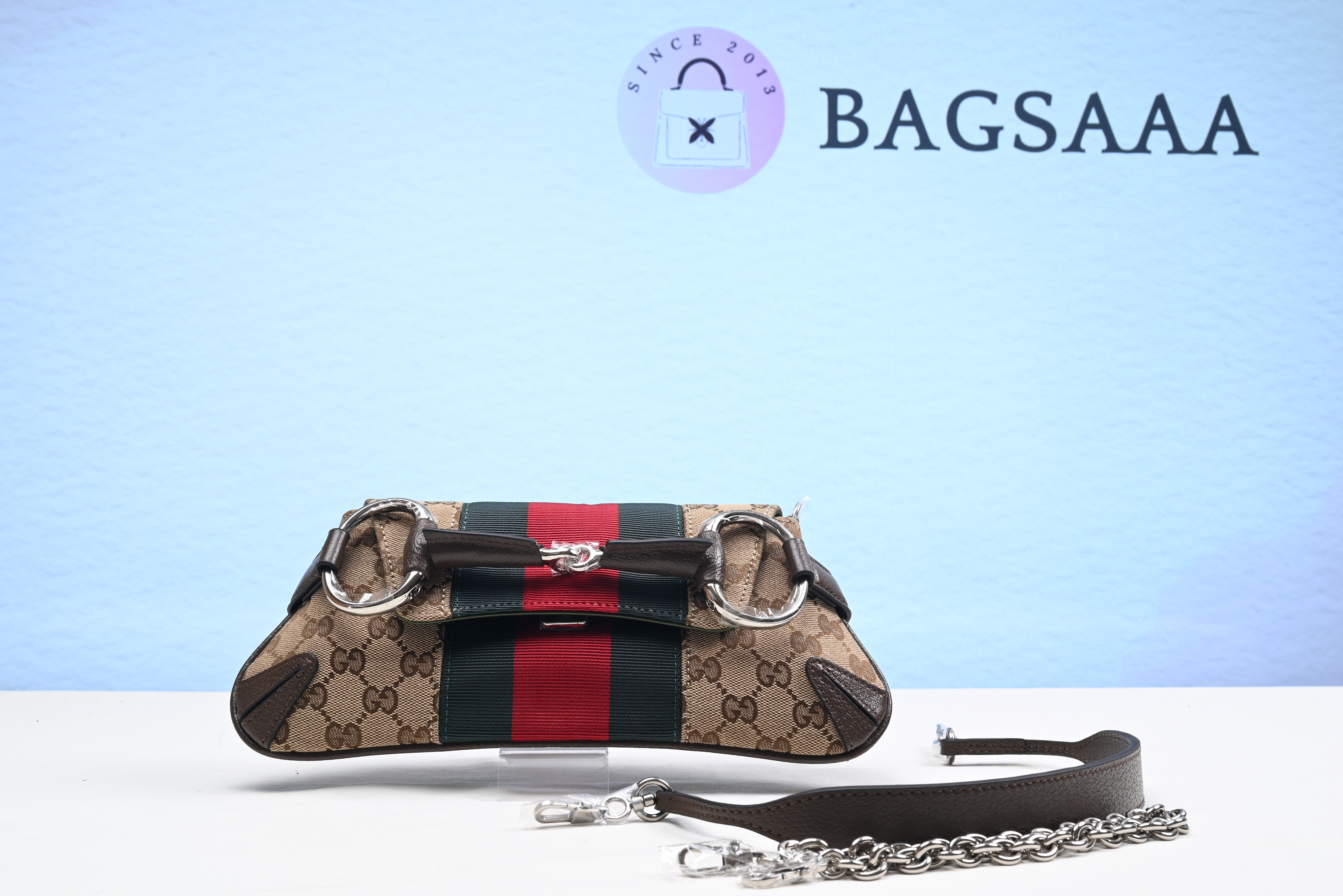Bagsaaa Gvc*1 Horsebit Chain Small Shoulder Bag - 27*11.5*5cm