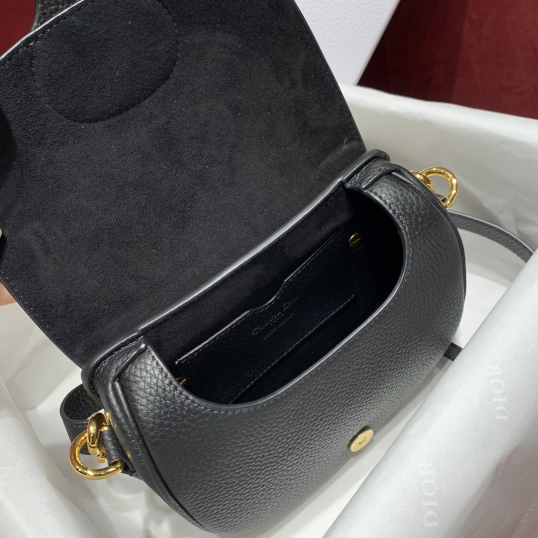Bagsaaa D10r Small Bobby Grained Calfkskin Black Bag
