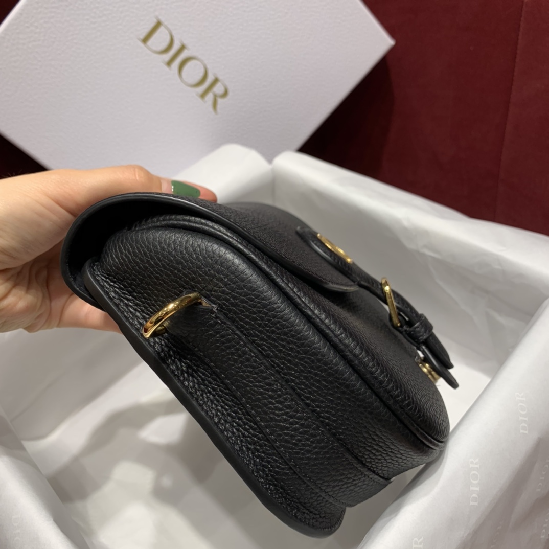 Bagsaaa D10r Medium Bobby Grained Calfkskin Black Bag