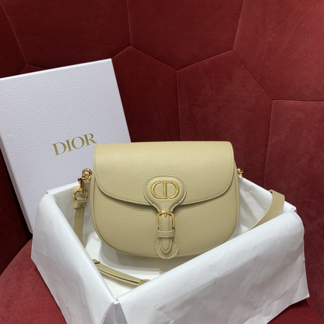 Bagsaaa D10r Medium Bobby Grained Calfkskin Beige Bag