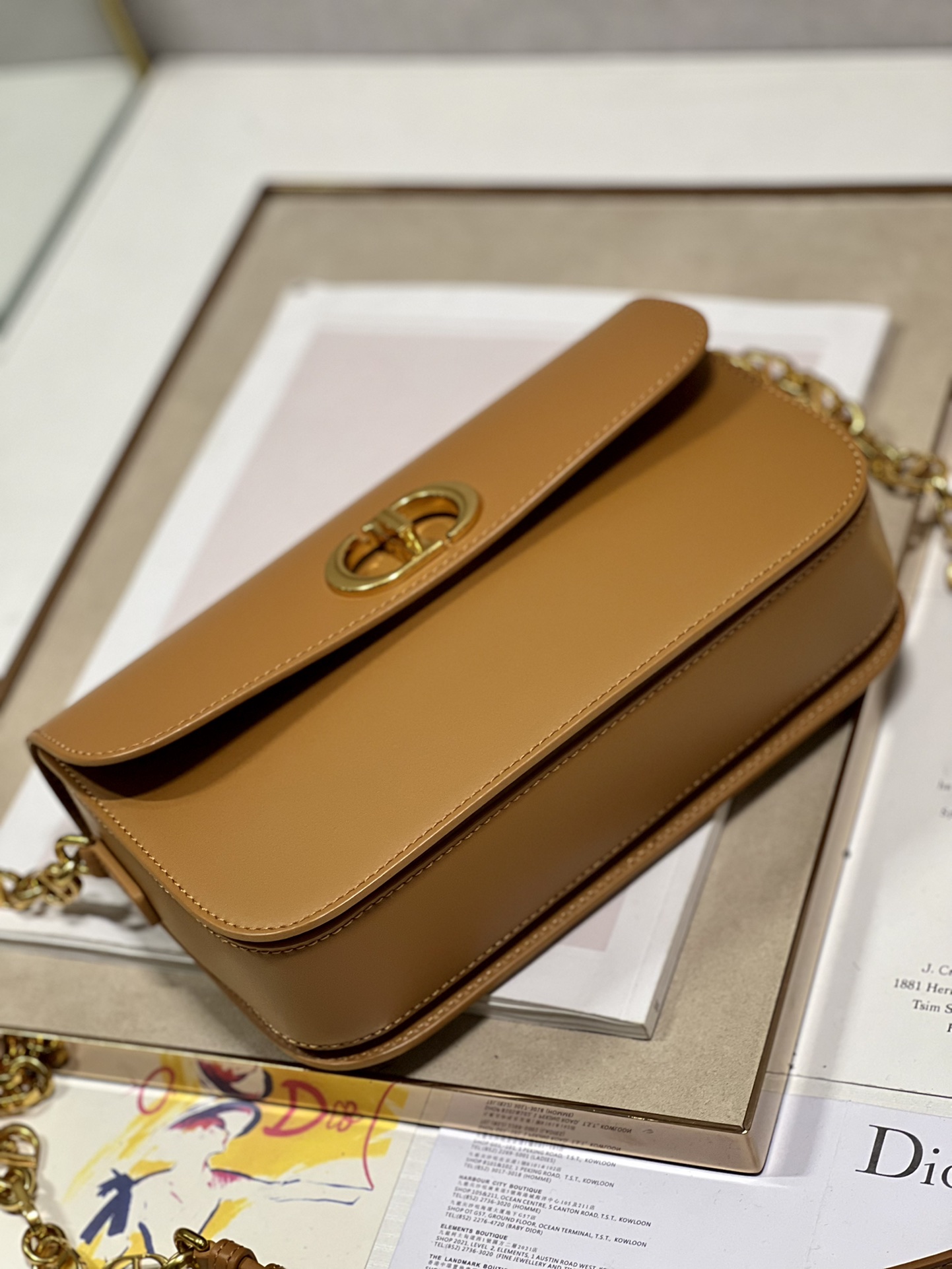 Bagsaaa D10r 30 Montaigne Avenue Bag Brown Box Calfskin - 22.5 x 12.5 x 6.5 cm