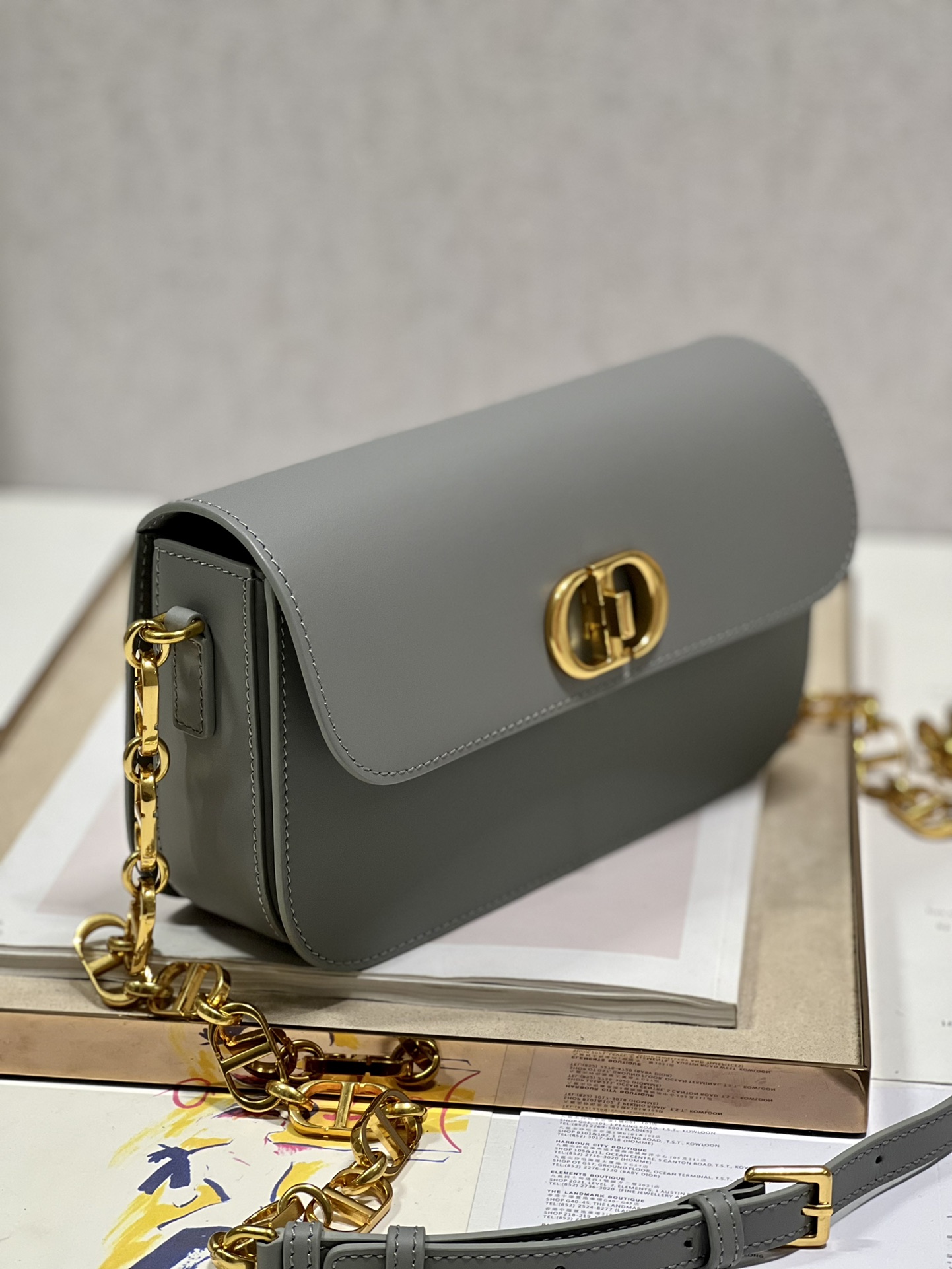 Bagsaaa D10r 30 Montaigne Avenue Bag Grey Box Calfskin - 22.5 x 12.5 x 6.5 cm