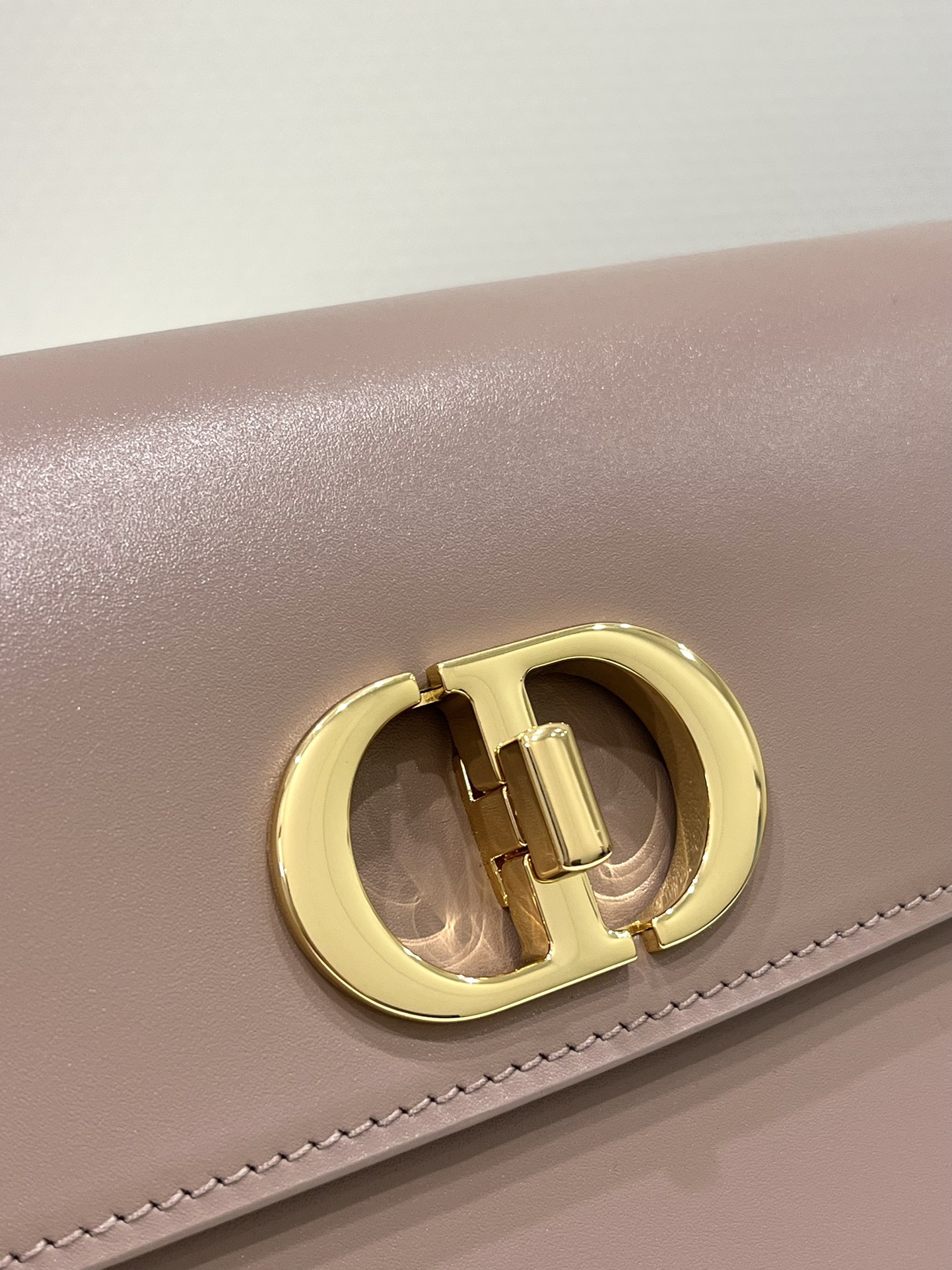 Bagsaaa D10r 30 Montaigne Avenue Bag Pink Box Calfskin - 22.5 x 12.5 x 6.5 cm
