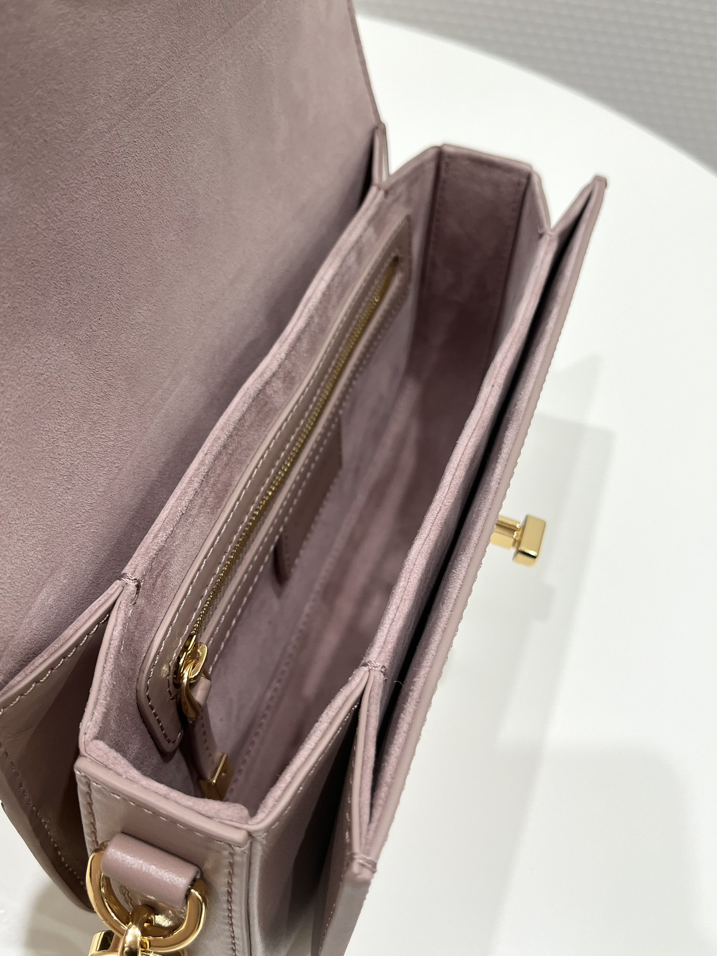 Bagsaaa D10r 30 Montaigne Avenue Bag Pink Box Calfskin - 22.5 x 12.5 x 6.5 cm