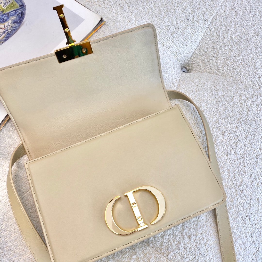 Bagsaaa D10r Montaigne Beige Bag - 24 x 17 x 8 cm