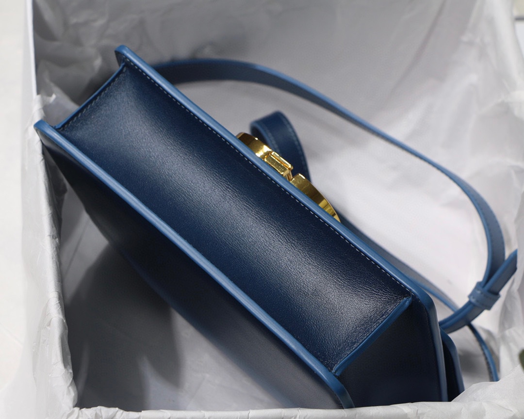 Bagsaaa D10r Montaigne Blue Ombre Bag - 24 x 17 x 8 cm