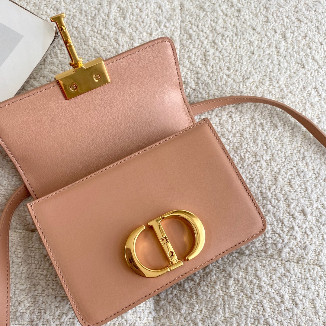 Bagsaaa D10r Mini MontaignePink Bag - 15x11x4cm