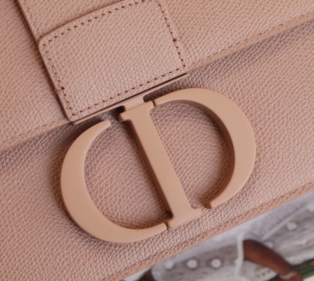 Bagsaaa D10r 30 Montaigne Ultra Matte Grained Calfskin Pink 24cm