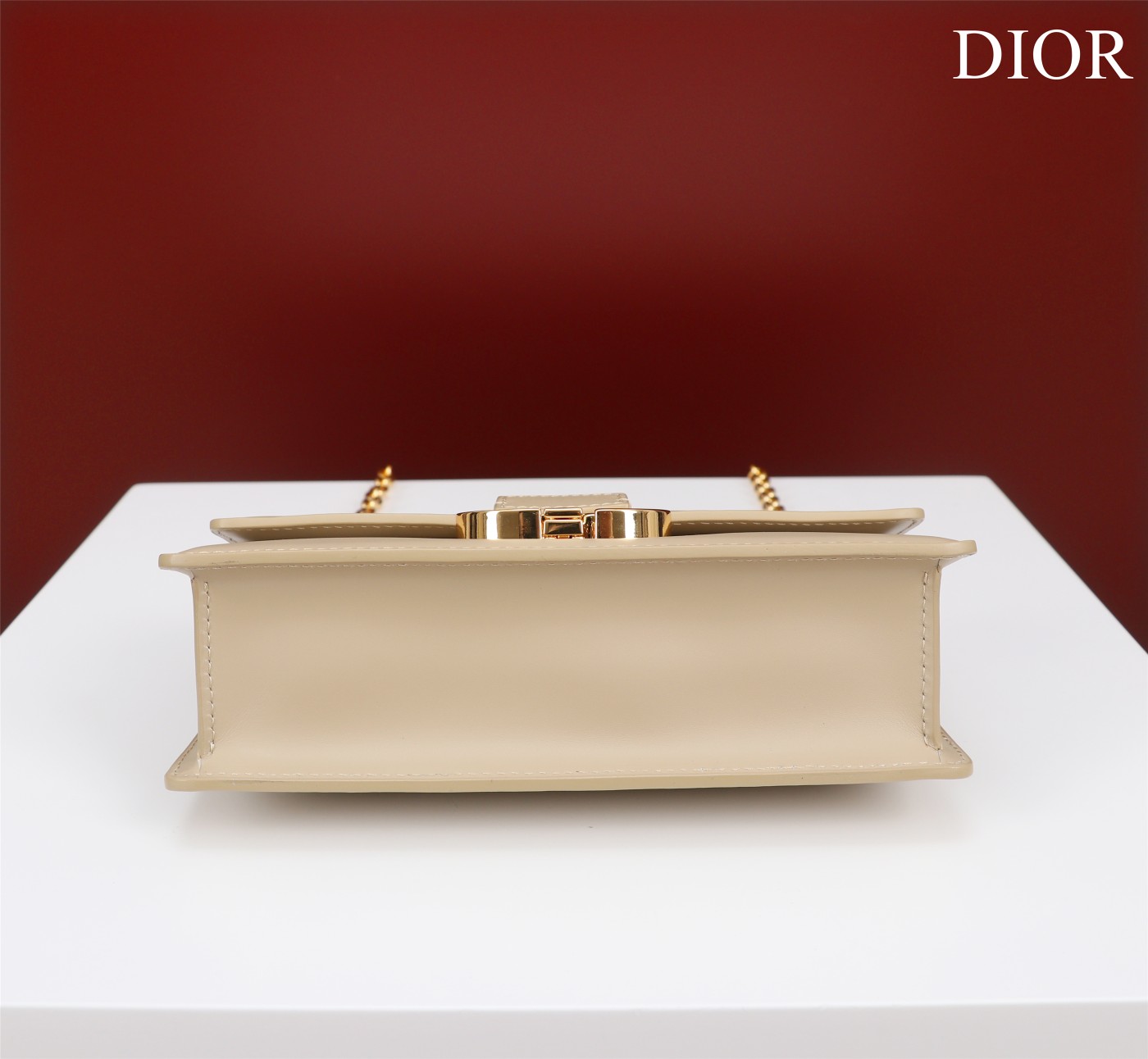 Bagsaaa D10r 30 Montaigne East West Beige Bag - 21x12x6cm