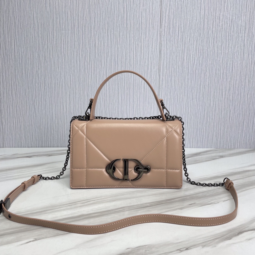 Bagsaaa D10r 30 Montaigne Chain Bag with Handle Maxicannage Beige Lambskin - 25x15x8cm