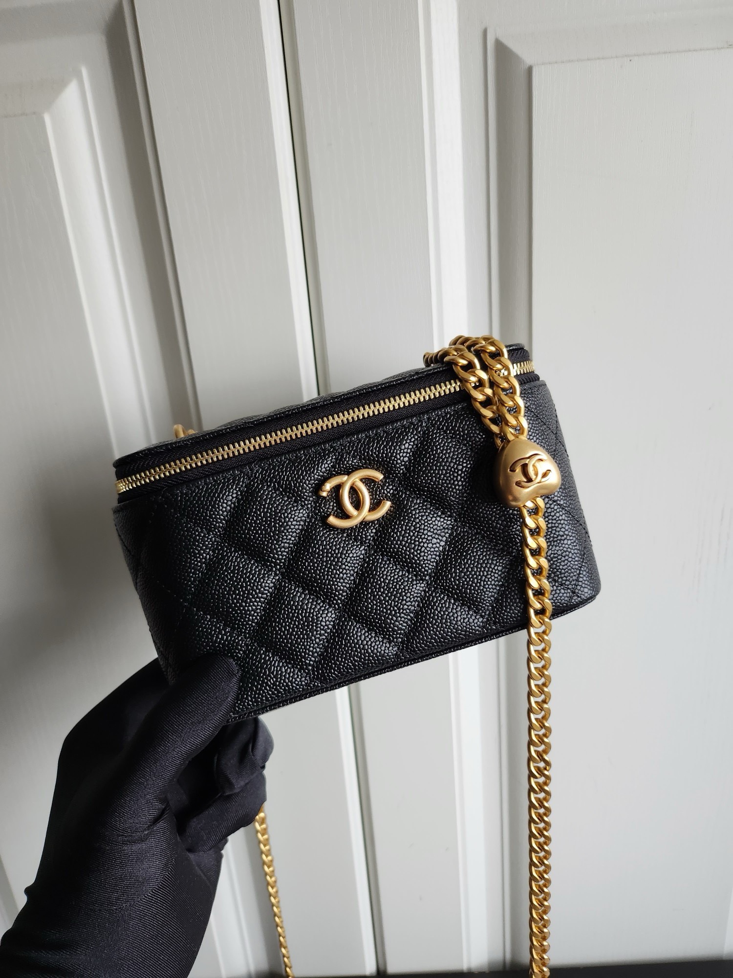 Bagsaaa Ch**el Vanity Caviar Black Leather - 17x9.5x8cm