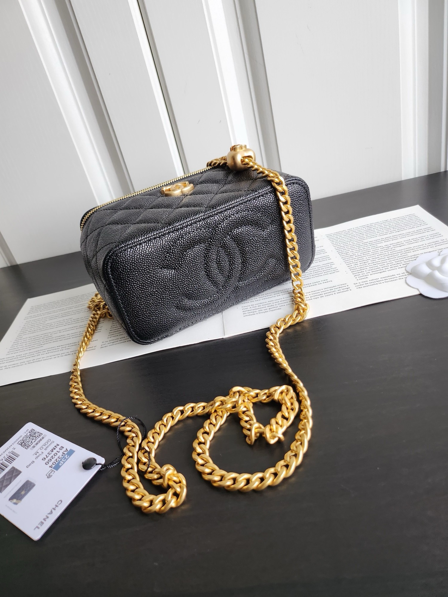 Bagsaaa Ch**el Vanity Caviar Black Leather - 17x9.5x8cm