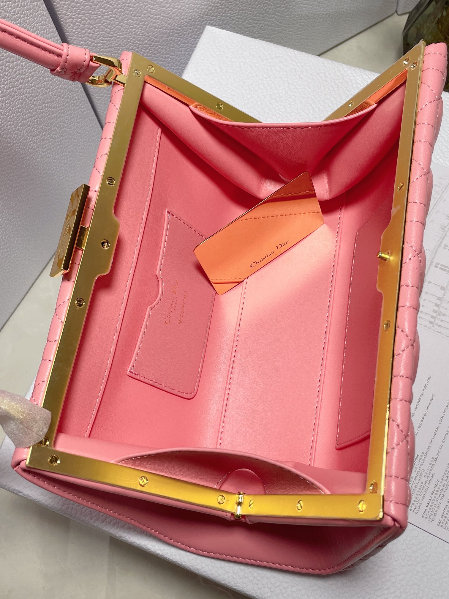 Bagsaaa D10r Caro Top Handle Pink - 26x14.5x9cm